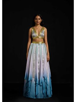 AKHL - Gradient Fall-Panelled Ensemble Blue Top with Skirt and Underskirt