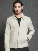 Off White color option, Currently selected