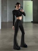 Black color option, Sold out, Currently selected