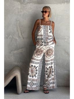 Outzidr - White Printed Regular Co-Ord Set