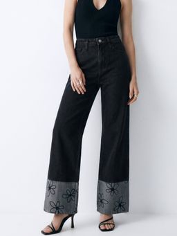 Outzidr - Black Dark Wash Printed Cuff Straight Fit Jeans