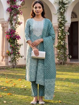 Vaamsi - Women Green Cotton Printed Kurta Trouser with Dupatta (Set of 3)