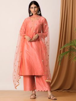 Empress Pitara - Fiza Peach Kurta And Palazzo With Net Embellished Dupatta (Set of 3)