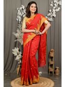 Red color option, Currently selected