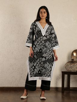 Spring Soul - Black Paisley Printed Kurta
