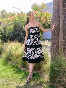 Style Island - Black Cher Tube Dress