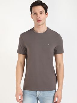 Tommy Hilfiger - Men Brown Solid Casual T-Shirt