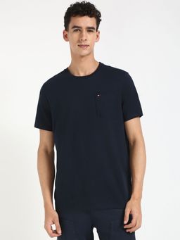 Tommy Hilfiger - Men Navy Blue Solid Casual T-Shirt