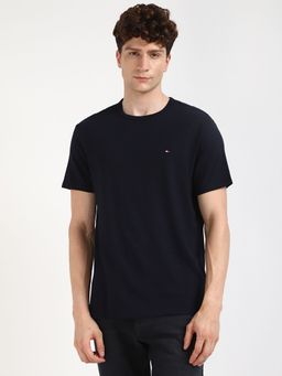 Tommy Hilfiger - Men Black Solid Casual T-Shirt