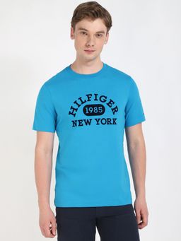 Tommy Hilfiger - Men Blue Solid Casual T-Shirt