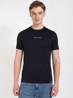 Tommy Hilfiger - Men Navy Blue Solid Casual T-Shirt