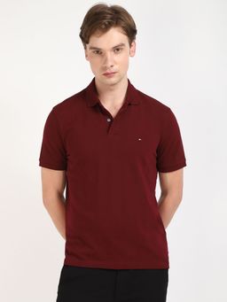 Tommy Hilfiger - Men Maroon Solid Casual Polo T-Shirt