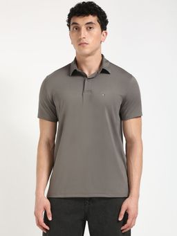 Tommy Hilfiger - Men Grey Solid Casual Polo T-Shirt