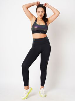 BODD ACTIVE - I'M The Moment Wave Sports Bra with Tights Multi-Color (Set of 2)