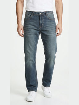 DESIGN ELEMENTS - Blue Cotton Light Fade Solid Jeans