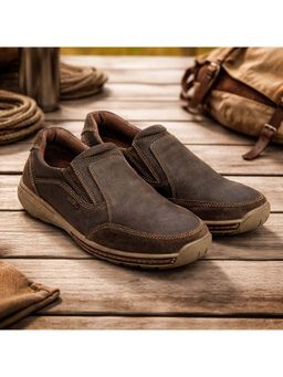 WOODLAND - Men Brown Nubuck Sneakers