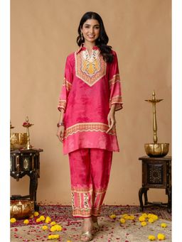 Kohsh - Pink Viscose Printed Kurti with Pant