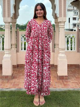 GOODHAND - Red Cotton Printed Empire Kurta with Pant