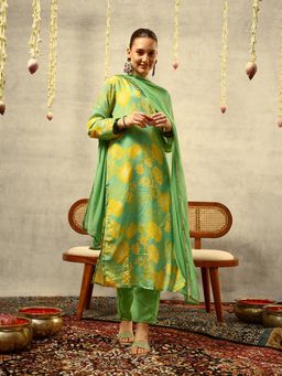 ISHIN - Green Digital Floral Printed Straight Kurta with Pant and Dupatta