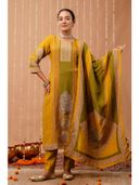 Yellow color option, Sold out, Currently selected