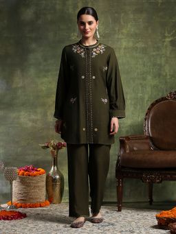 Nayam by lakshita - Olive Viscose Rayon Embroidered Kurta with Pant