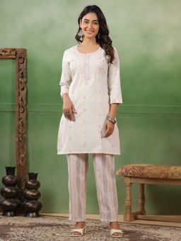 SPAN - White Cotton Embroidered Kurti with Pant