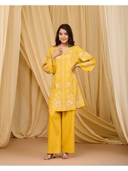 Zolo Label - Mustard Embroidered Rayon V-Neck Straight and 3/4Th Sleeves Co-Ord Set
