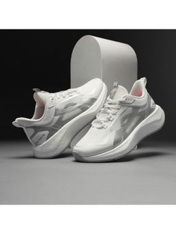 Red Tape - Women Textured White Athleisure Running Shoes