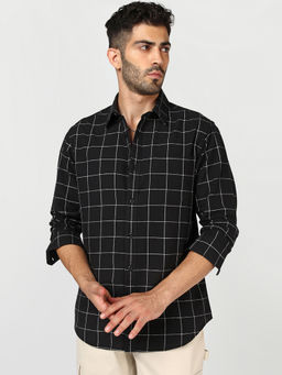Bewakoof - Men's Black Checked Cotton Linen Shirt