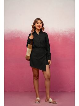 DEASHA INDIA - Indie Black Shirt and Skorts