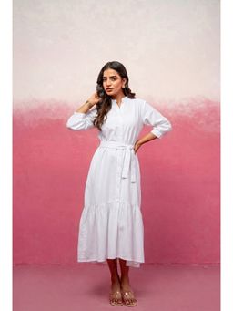 DEASHA INDIA - Karis White Maxi Dress with Belt