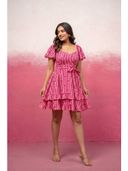 Pink color option, Currently selected