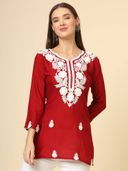 Red color option, Sold out, Currently selected