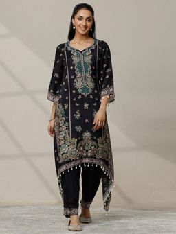 Libas - Floral Printed Muslin Straight Kurta with Pant and Dupatta