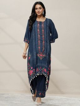 Libas - Floral Printed Muslin Straight Kurta with Pant and Dupatta