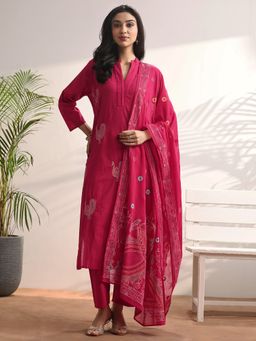 Libas - Embroidered Cotton Blend Straight Kurta with Pant and Dupatta