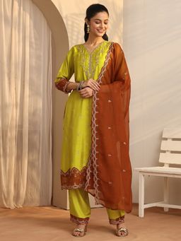 Libas - Embroidered Organza Straight Kurta with Pant and Dupatta