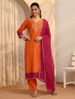 Libas - Embroidered Silk Blend Straight Kurta with Pant and Dupatta