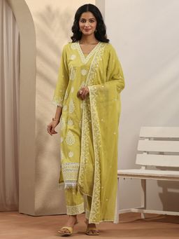 Libas - Embroidered Cotton Blend Straight Kurta with Pant and Dupatta