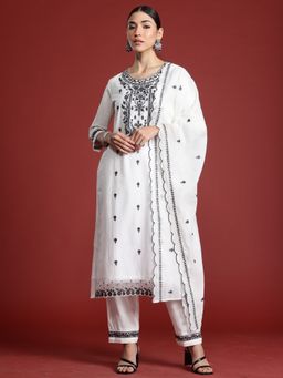 Indo Era - White Embroidered Straight Kurta With Pant And Dupatta