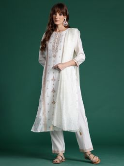 Indo Era - Off White Embroidered Straight Kurta With Pant And Dupatta