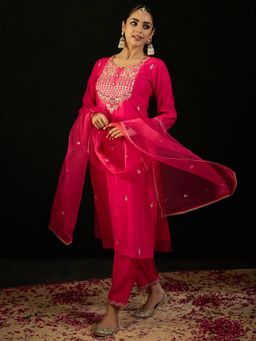Indo Era - Pink Embroidered Straight Kurta With Pant And Dupatta