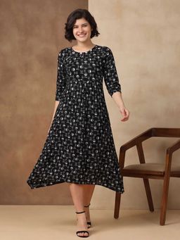 Black & Blah Blah - Printed A-Line Dress