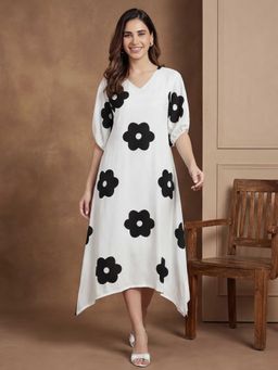 Black & Blah Blah - Printed A-Line Dress