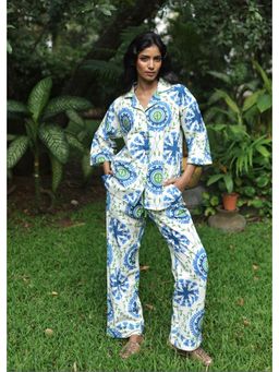 Azurina - Sharan Boxy Shirt With Pyjama - Trellis Wheels