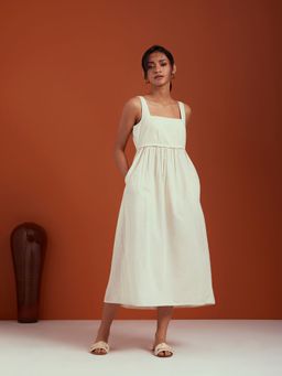 Notch Above - Vera Dress