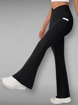 COLOR CAPITAL - Women Black Polyester Solid Tights