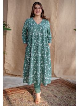 The Indian Ethnic Co. - Green Dabu Slub Cotton Kurta