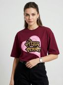 Maroon color option, Currently selected