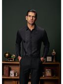 Black color option, Currently selected